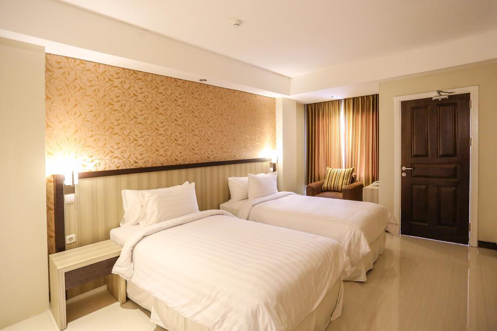 Sylvia Hotel Premier Kupang Kupang  Eksteriør billede