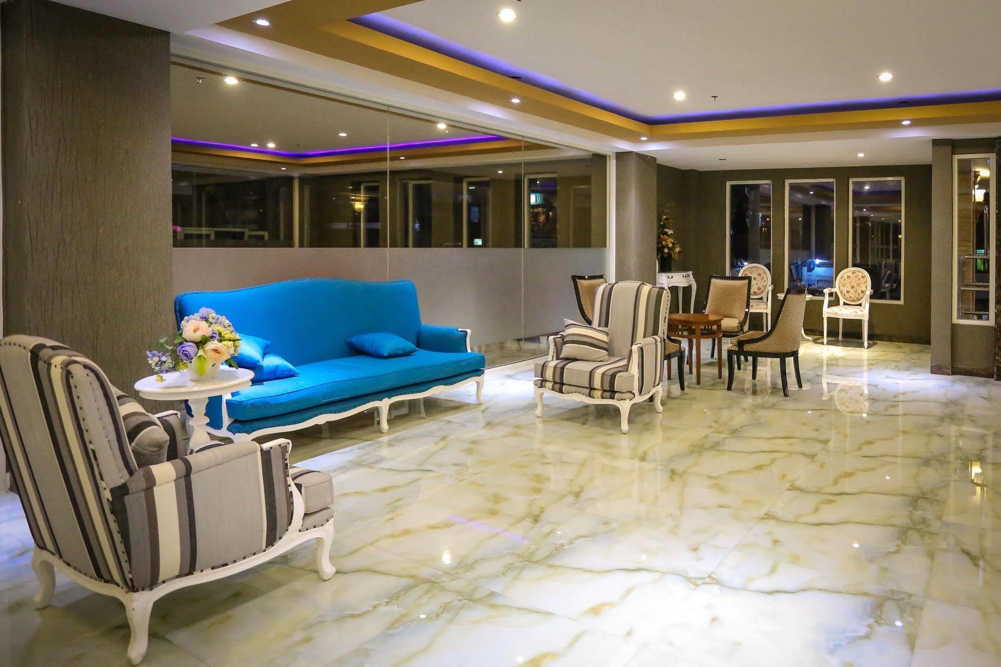 Sylvia Hotel Premier Kupang Kupang  Eksteriør billede