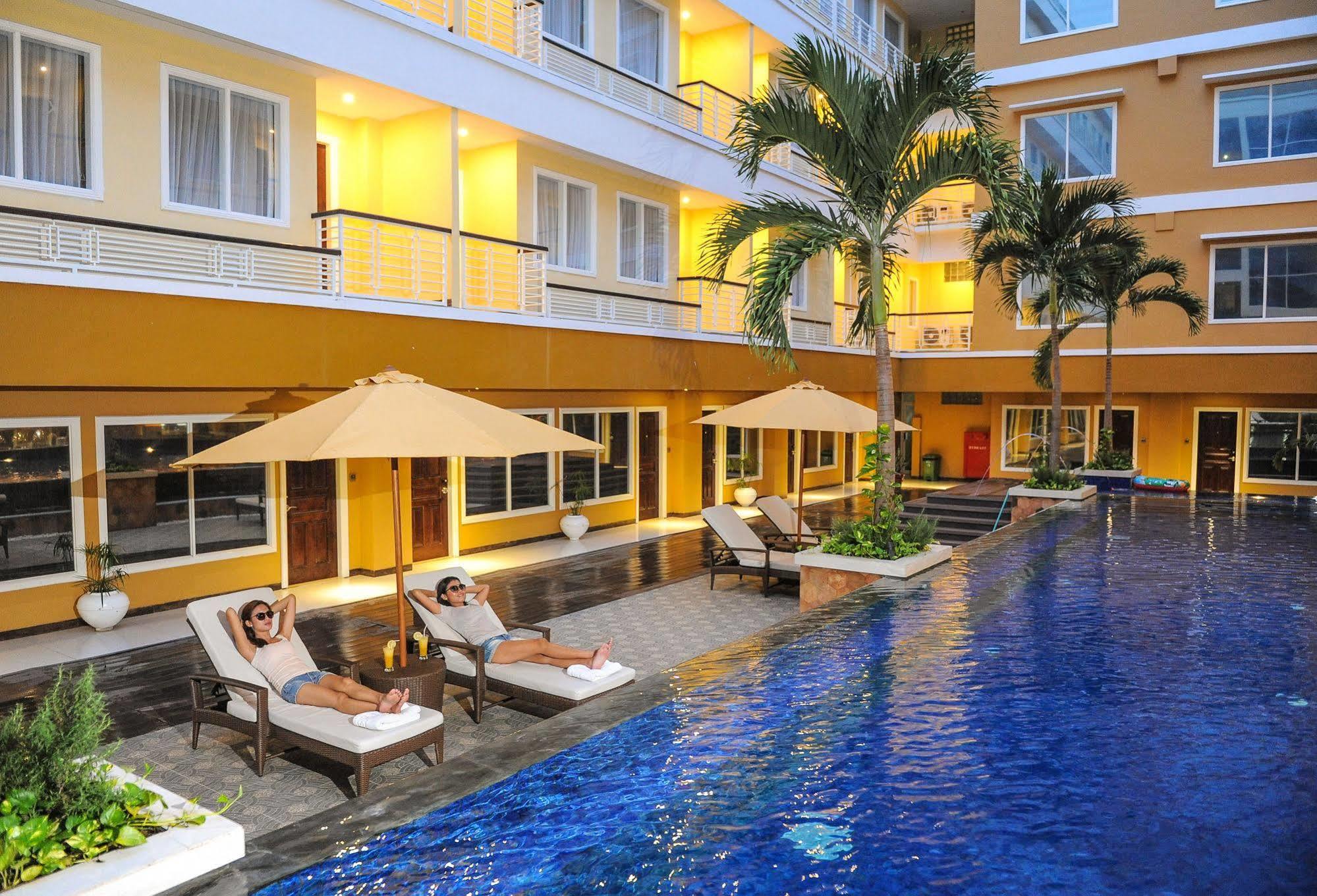 Sylvia Hotel Premier Kupang Eksteriør billede