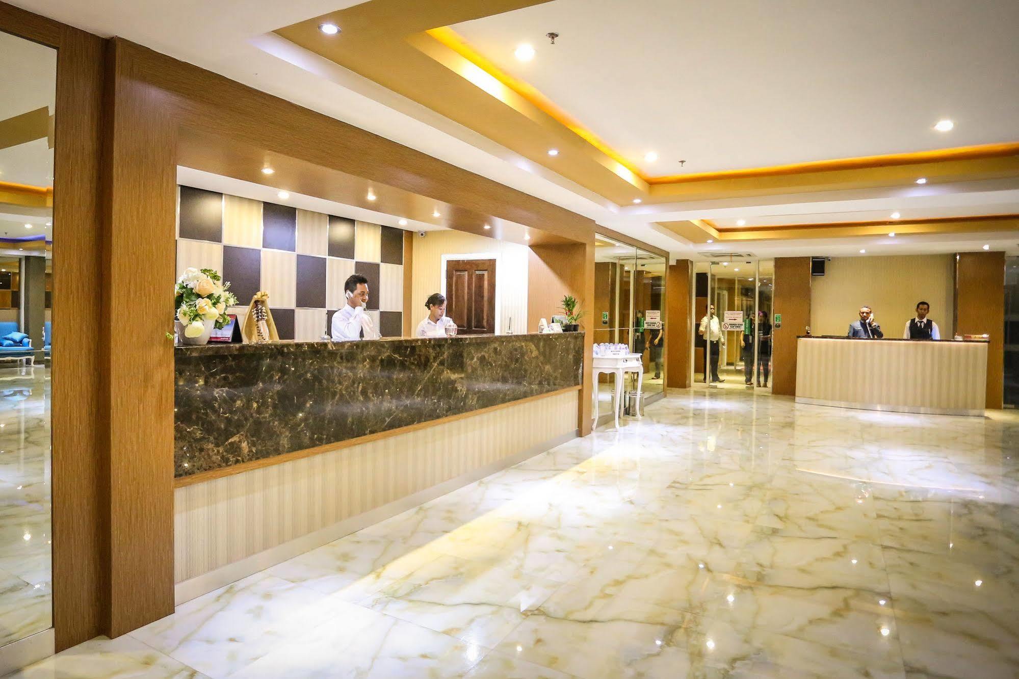 Sylvia Hotel Premier Kupang Kupang  Eksteriør billede